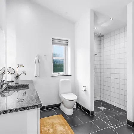 Laulu - 200m From The Sea By Interhome