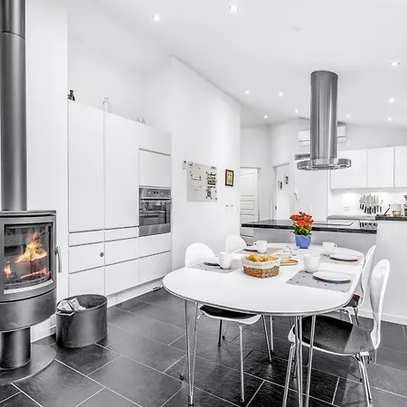 Ferienhaus Laulu - 200m From The Sea By Interhome