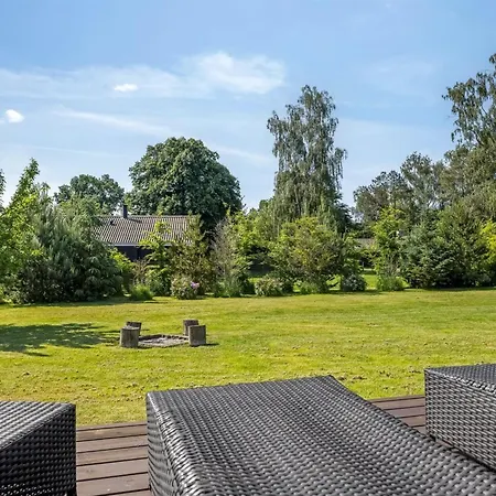 Ferienhaus Laulu - 200m From The Sea By Interhome