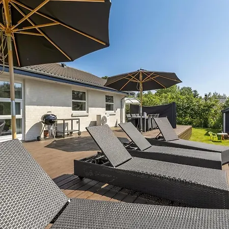 Ferienhaus Laulu - 200m From The Sea By Interhome